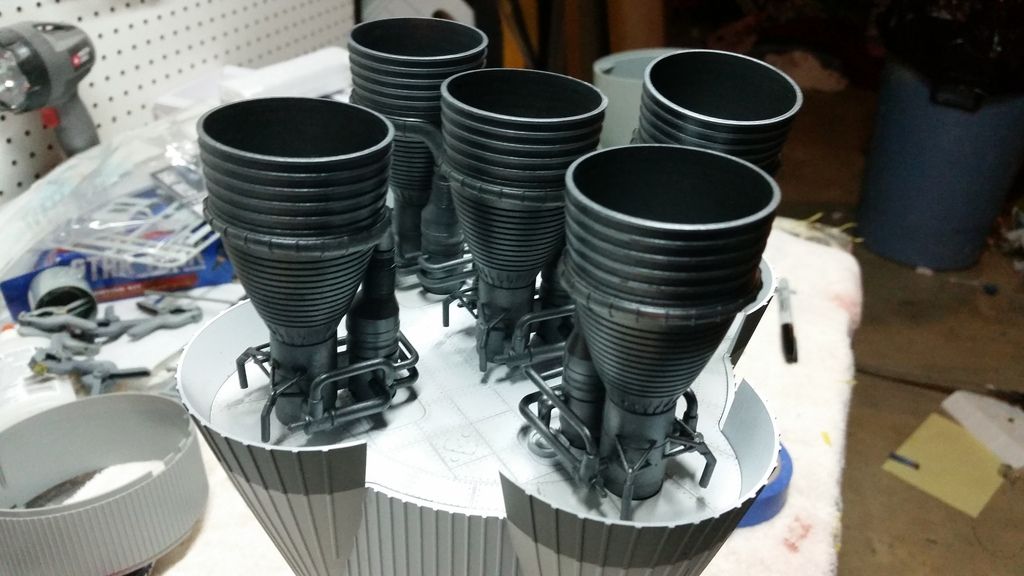 Dragon 1/72 Saturn V: Apollo 11 - Real Space Modeling - ARC